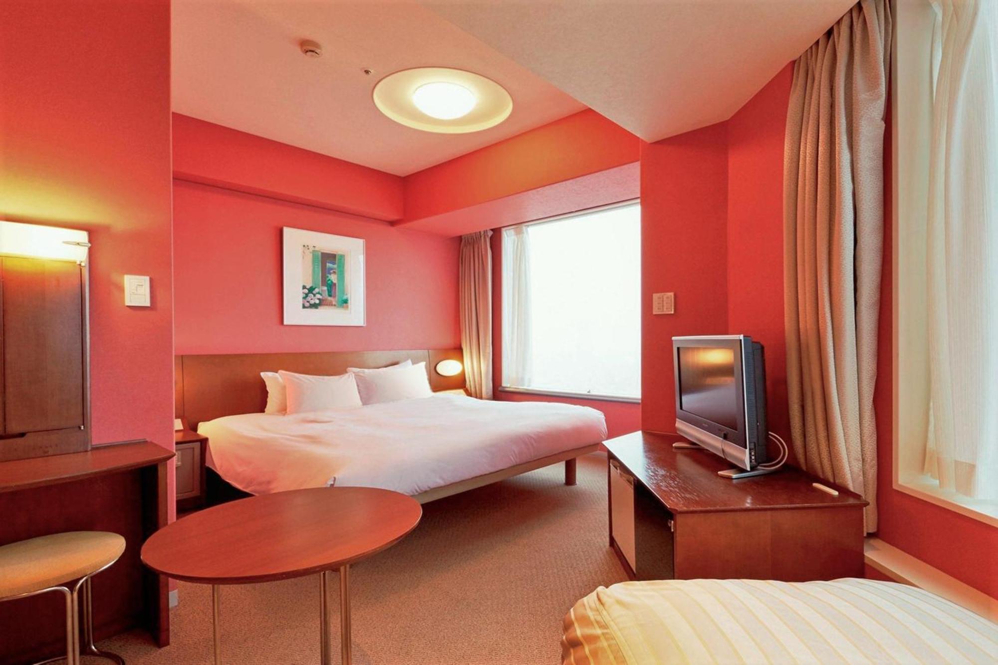 Annex Tower King Room Sofa Non-Smoking 21th-29th Floor